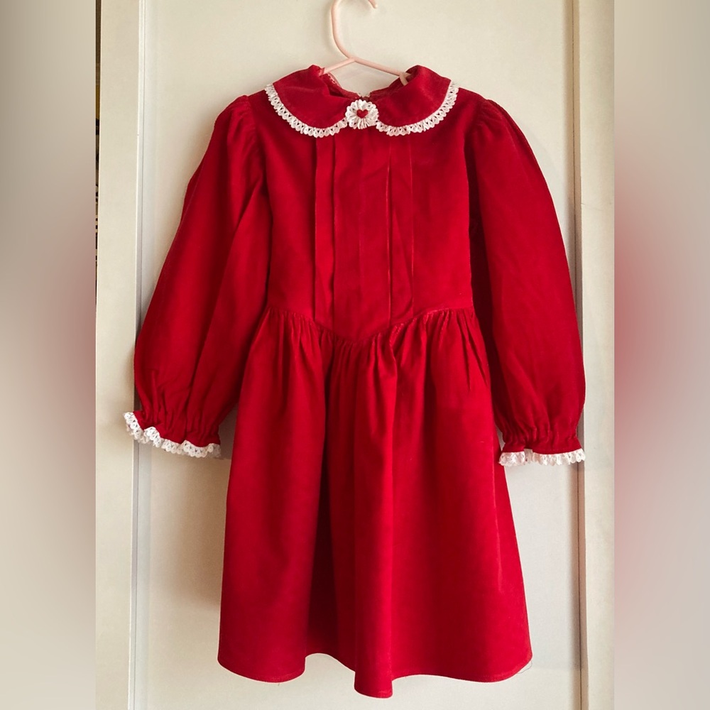 Girls’ 2T/3T vintage holiday/Christmas dress red corduroy lace